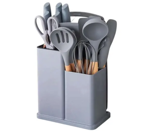 19 Piece Kitchenware set